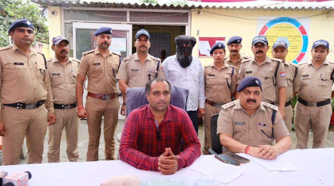 "Udhamsingh Nagar Police Reveals Breakthrough in Blind Murder Case at Thana Pulbhatta Area"