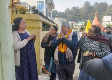 कांग्रेस समर्थित नगरपालिका रामनगर के अध्यक्ष प्रत्याशी भुवन चंद्र पाण्डेय नें आज किया जनसम्पर्क।