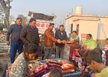 नेकी की दीवार का 42वां शिविर सफल” सर्द मौसम में नेकी की दीवार बनी मददगार: पूछड़ी नई बस्ती में शिविर आयोजित”