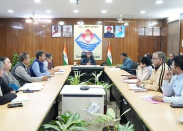 महिला सशक्तीकरण पर मुख्य सचिव की सख्ती, योजनाओं की समीक्षा और रिपोर्ट तलब। 