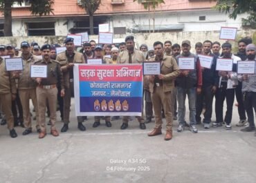 एसएसपी प्रहलाद नारायण मीणा के नेतृत्व में यातायात नियमों का सख्त पालन, 29 वाहन चालान व स्कूलों में जागरूकता अभियान।