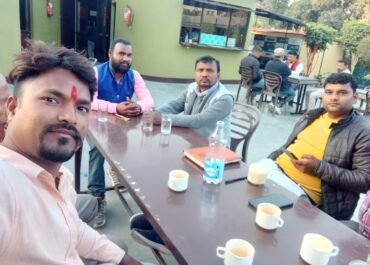 कुशवाहा समाज की बैठक में उप मुख्यमंत्री के हरदोई आगमन पर कार्यक्रम की रूपरेखा तय।