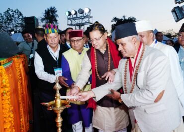 इंडो-नेपाल अंतर्राष्ट्रीय व्यापार मेला एवं पर्यटन महोत्सव में शामिल हुए मुख्यमंत्री पुष्कर सिंह धामी।