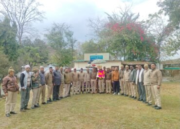 होमगार्ड रोहतास सिंह सेवानिवृत्त, विदाई समारोह में दी गई भावभीनी विदाई।