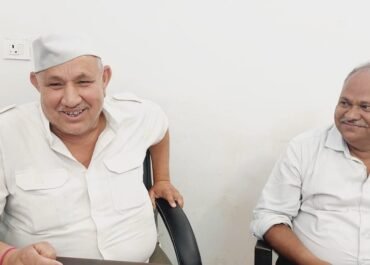 “हजारों मुकदमे झेलूंगा लेकिन डरूंगा नहीं – रामनगर से गरजे रणजीत रावत, बोले: स्मार्ट मीटर नहीं, यह जनता की जेब पर हमला है”