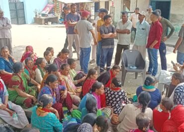 पाटकोट में शराब ठेके के विरोध में महिलाओं का धरना जारी, बिना सहमति के खोली गई दुकान पर भड़का जनाक्रोश।