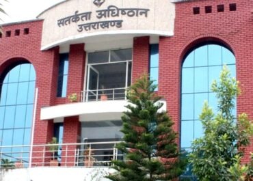 रिश्वत लेते रंगेहाथ गिरफ्तार हुआ महिला पटवारी का निजी सहायक, सतर्कता विभाग की कार्रवाई सफल।