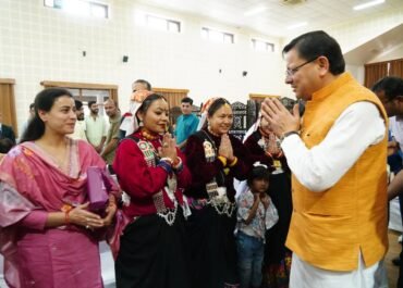मुख्यमंत्री से जौनसार क्षेत्र के प्रतिनिधियों ने की भेंट, महासू महाराज मंदिर मास्टर प्लान हेतु जताया आभार।