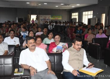 पुस्तकों से लोकतंत्र तक: हल्द्वानी में आयोजित हुआ मतदाता जागरूकता पर केंद्रित स्वीप कार्यक्रम।