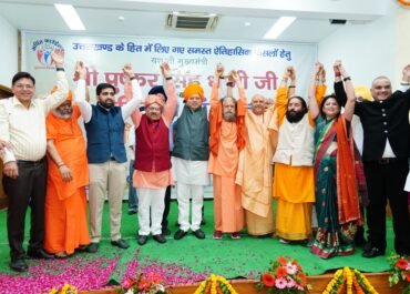 उत्तराखंड को आदर्श और सुरक्षित राज्य बनाने की दिशा में कार्य कर रही है सरकार: मुख्यमंत्री पुष्कर सिंह धामी।