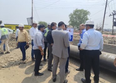 हल्द्वानी में एडीबी परियोजना का सचिव चंद्रेश यादव ने किया स्थलीय निरीक्षण, अधिकारियों को कार्यों में तेजी लाने के दिए निर्देश।