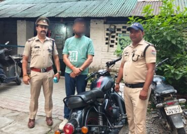 नियम तोड़ोगे तो गिरफ्तारी तय – नशे में वाहन चलाने वालों पर काठगोदाम पुलिस की सख्त कार्रवाई।