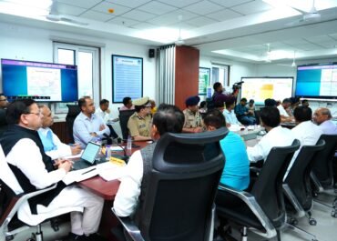 आपदा प्रबंधन की तैयारियों को लेकर सीएम धामी सख्त, दिए व्यापक निर्देश – “हर चुनौती के लिए रहें तैयार”