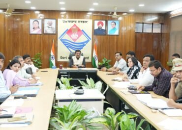 मुख्य सचिव ने दिए निर्देश: कमर्शियल संस्थानों की बेसमेंट पार्किंग का हो शत-प्रतिशत उपयोग, उल्लंघन पर सख्त कार्रवाई।