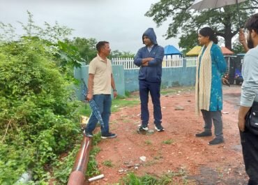 भारी बारिश की चेतावनी पर एक्शन में प्रशासन, संवेदनशील क्षेत्रों का निरीक्षण जारी।