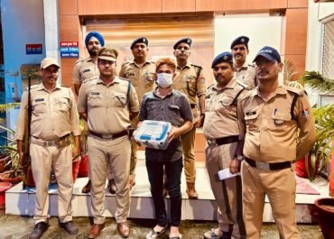 कमरा न देने पर भड़का गुस्सा, होटल कर्मचारी की हत्या, पुलिस ने किया गिरफ्तार।