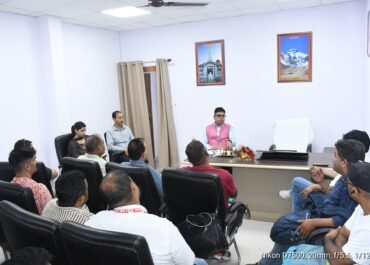पत्रकारों के हित में सरकार गंभीर: संयुक्त निदेशक डॉ. नितिन उपाध्याय, मीडिया सेंटर हल्द्वानी में पत्रकारों से की मुलाक़ात, योजनाओं की दी जानकारी।