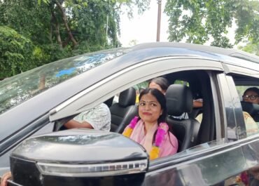 बेला तोलिया को 2411 वोटों से हराकर छवि कांडपाल बनी जनता की नई आवाज़।