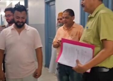 प्रशासन ने हाईकोर्ट के आदेश पर मदरसे की सील हटाई, मुस्लिम समाज ने जताया आभार।