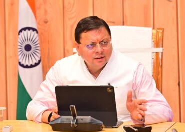 मुख्यमंत्री धामी सख्त: असुरक्षित स्कूल भवनों में नहीं बैठेंगे बच्चे, सभी स्कूलों और पुलों का होगा सुरक्षा ऑडिट