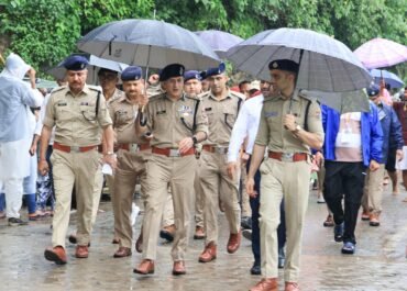 डीजीपी उत्तराखण्ड ने कांवड़ यात्रा मार्गों का किया स्थलीय निरीक्षण, व्यवस्थाओं की समीक्षा।