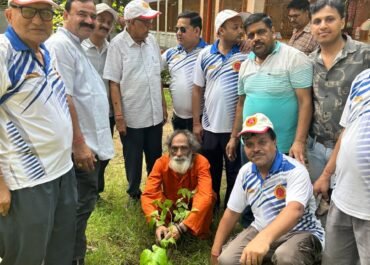 इंटरनेशनल पायनियर्स क्लब ने हरेला पर्व पर किया पौधरोपण, महिला तीज महोत्सव आयोजन का भी निर्णय।