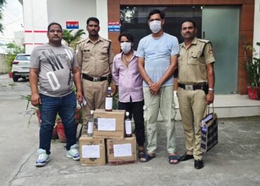 नशा मुक्त उत्तराखण्ड अभियान: अवैध शराब की 3 पेटियों के साथ दो गिरफ्तार।