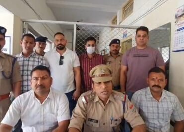 एसटीएफ और रामनगर पुलिस की बड़ी सफलता: 10 हजार का इनामी पकड़ा गया।