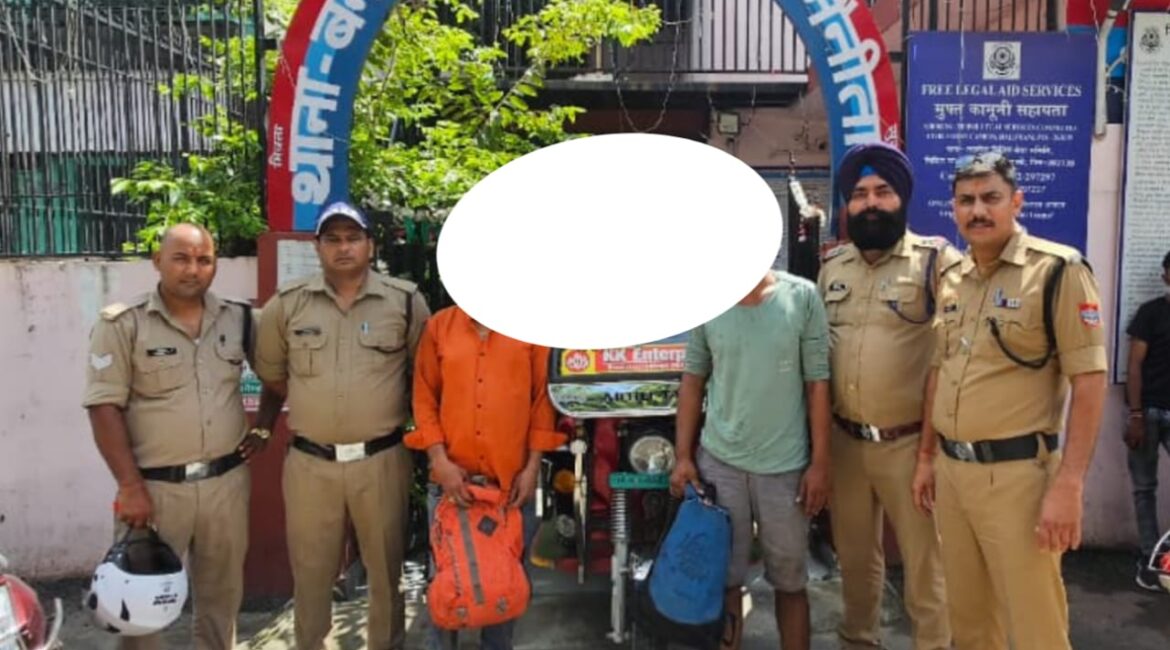 कुमाऊँ पुलिस का बड़ा ऑपरेशन: 645 नशीले इंजेक्शन बरामद, दो तस्कर दबोचे।