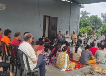 चोरी की घटनाओं पर बिफरे ग्रामीण, समिति ने कहा— कानून व्यवस्था बनाए रखे पुलिस।