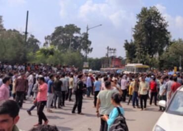 यूकेएसएसएससी स्नातक परीक्षा पेपर लीक: गुस्साए बेरोजगारों ने सचिवालय कूच किया, मजिस्ट्रेट ने लगाई धारा 163।