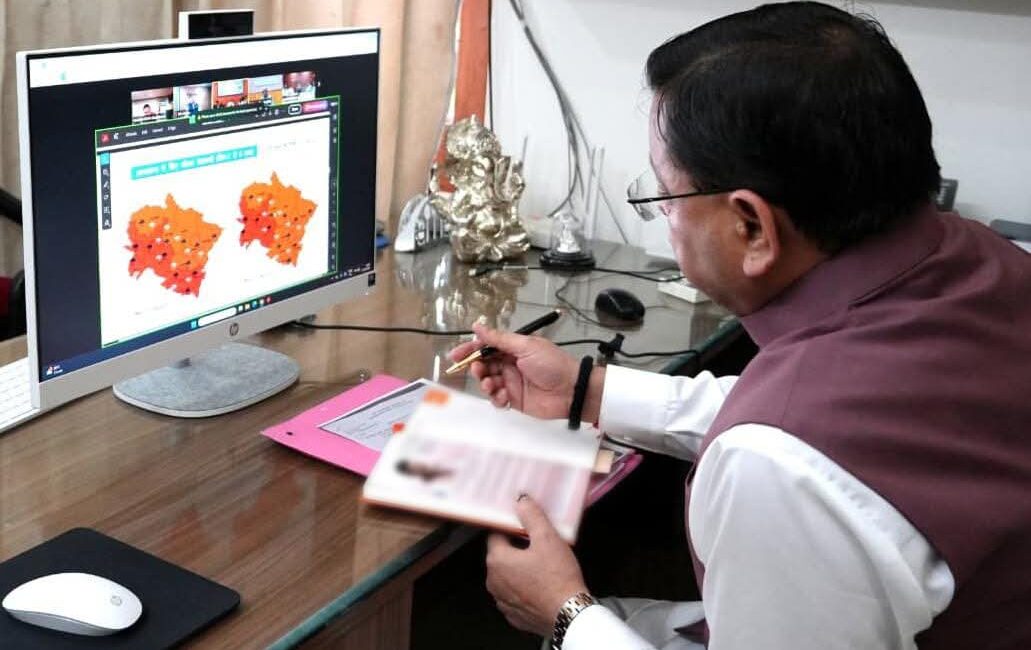 तीन दिनों के लिए रेड और ऑरेंज अलर्ट, सीएम धामी ने दिए सतर्कता के निर्देश।