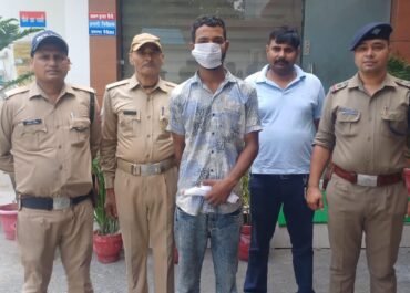 क्षेत्र में गुण्डागर्दी व भय फैलाने वाले अभियुक्त को पुलिस ने अवैध तमन्चे सहित किया गिरफ्तार।