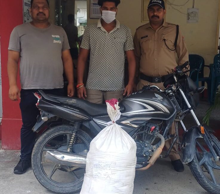 “ड्रग फ्री देवभूमि” अभियान के तहत रामनगर पुलिस की कार्रवाई, दो शराब तस्कर गिरफ्तार, 418 लीटर कच्ची शराब बरामद।