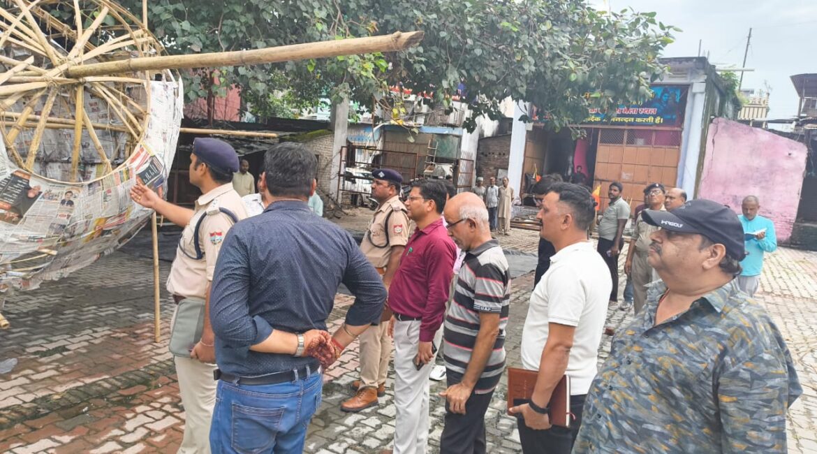 दशहरा पर्व को लेकर एमपी हिन्दू इंटर कॉलेज मैदान में हुई बैठक, हाईकोर्ट के आदेशों का होगा पालन।