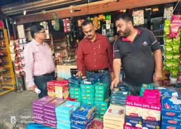 दीपावली पर्व पर खाद्य सुरक्षा विभाग की कार्रवाई — मिठाई, पनीर और बेकरी के नमूने जांच को भेजे गए।
