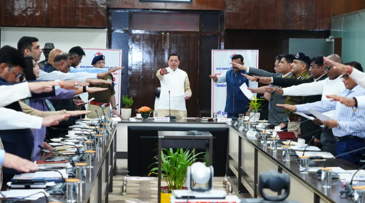 भ्रष्टाचार के खिलाफ शून्य सहिष्णुता: मुख्यमंत्री धामी ने किया जन-जागरूकता कार्यक्रम का शुभारंभ।