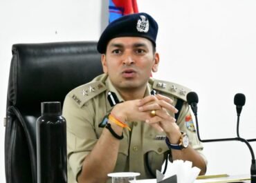 एसएसपी नैनीताल के निर्देश पर सड़क सुरक्षा अभियान तेज, 16 चालक गिरफ्तार, 23 वाहन सीज।