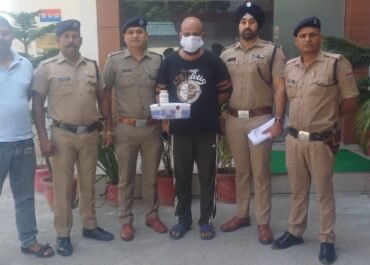 रामनगर पुलिस की बड़ी कार्रवाई — फायरिंग करने वाला आरोपी तमंचे सहित गिरफ्तार।
