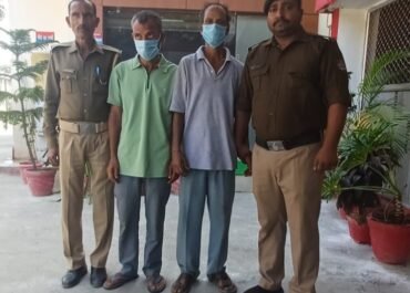 रामनगर पुलिस की कार्रवाई: गुमानपुर के दो अभियुक्त गिरफ्तार।
