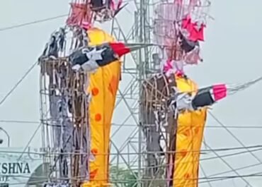 भारी बारिश से दशहरा की तैयारियों पर पानी, रावण-कुंभकरण के पुतले भीगे, दुकानदार मायूस।