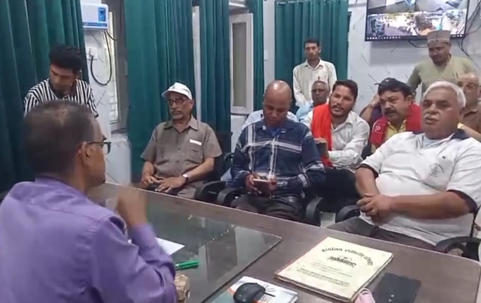 रामनगर में प्रतिनिधिमंडल ने उठाई स्वास्थ्य सेवाओं में सुधार की मांग,  रेडियोलॉजिस्ट, हड्डी रोग सर्जन, ईएनटी सर्जन और टेक्नीशियन की तत्काल तैनाती की मांग।