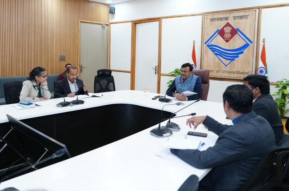 मुख्य सचिव की अध्यक्षता में व्यय वित्त समिति ने कई अहम प्रस्तावों को दी मंजूरी।