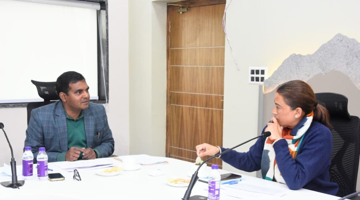 रेखा आर्या की पहल, आंगनबाड़ी और एकल महिलाओं के लिए कई अहम घोषणाएं।