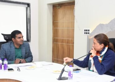 रेखा आर्या की पहल, आंगनबाड़ी और एकल महिलाओं के लिए कई अहम घोषणाएं।