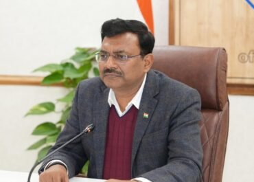 मुख्य सचिव आनंद बर्धन की सख्त हिदायत—भराड़ीसैंण सत्र, डिजिटल गवर्नेंस और विकास कार्यों में लाएं तेजी