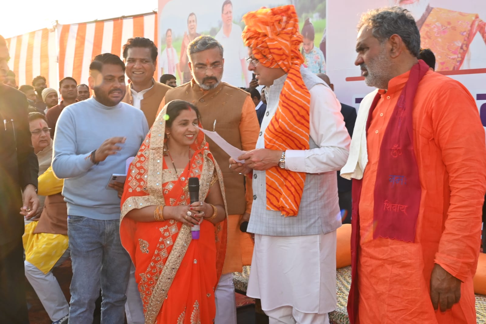 सीएम धामी हरिद्वार में एक्शन मोड में - चौपाल में सुनी समस्याएं, मौके पर दिए समाधान के आदेश