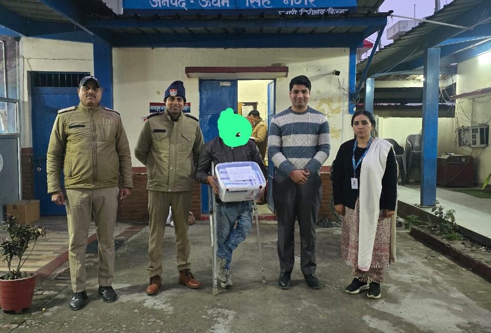 मेडिकल स्टोर की आड़ में नशे का कारोबार बेनकाब, कुमाऊँ SOTF व औषधि विभाग की संयुक्त कार्रवाई में बड़ी बरामदगी।