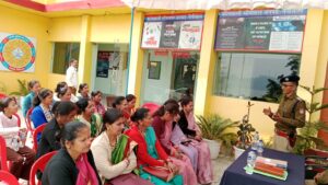 नैनीताल में महिला दिवस पर विशेष थाना दिवस, 100% शिकायतों का मौके पर निस्तारण।