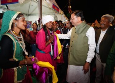 ‘संस्कृति, सम्मान और सौगात: जनजातीय महोत्सव में दिखा धामी सरकार का विजन।